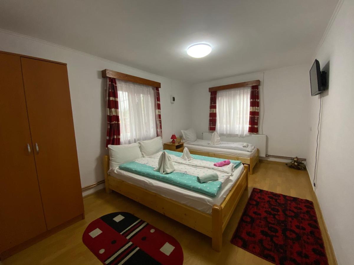 Dobra Haz Hotell Covasna Exteriör bild