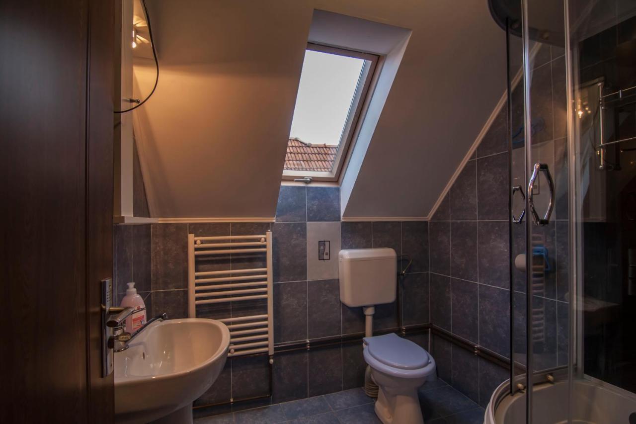 Dobra Haz Hotell Covasna Exteriör bild