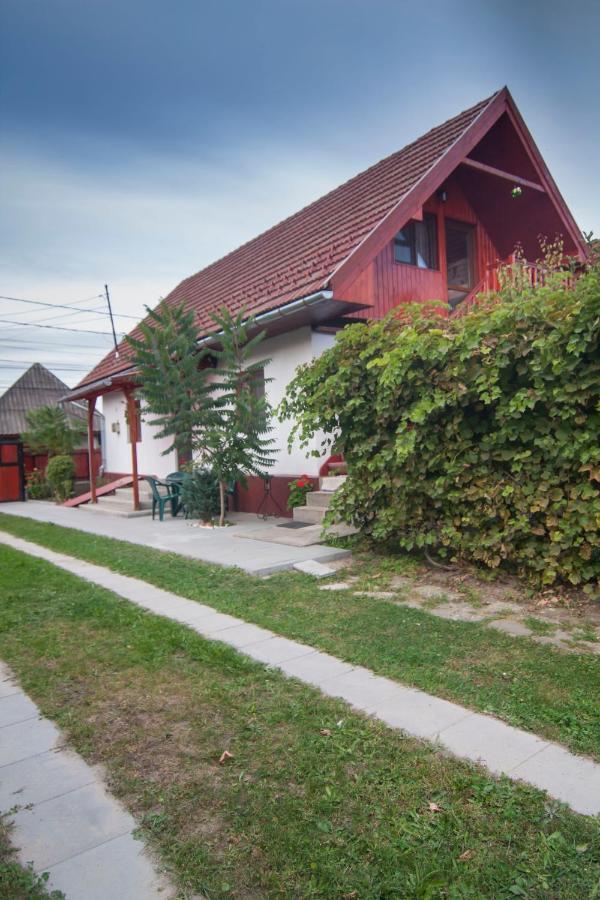 Dobra Haz Hotell Covasna Exteriör bild
